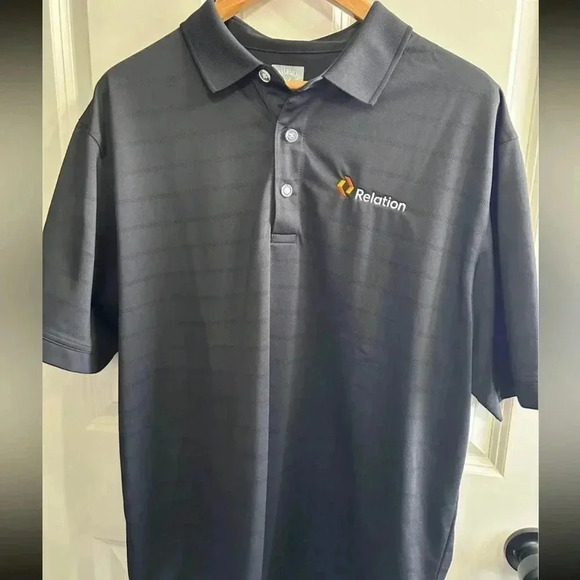 NWOT Callaway Golf Shirt size Large. Dark grey with pixel stripes. Short sleeve. - Picture 2 of 6